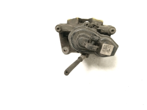 AUDI A4 B9 (2015–2026) Tagumine pidurisadul 8W0615406AA - 4