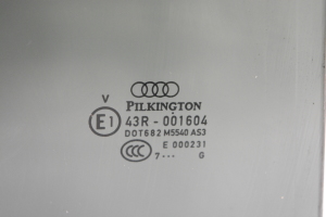 AUDI Q7 (2006–2015) Aizmugurējo sānu durvju stikls 43R001604 - 2