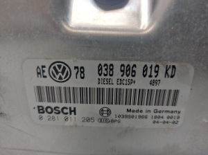 Skoda Superb (2001–2008) Engine control unit 038906019 - 3