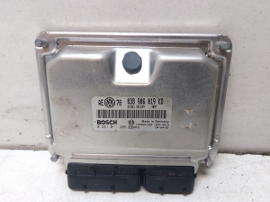 Skoda Superb (2001–2008) Engine control unit 038906019 - 4