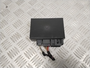 AUDI Q8 (2018–2026) Tow bar control module 8W0907383A - 2