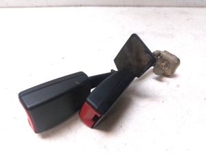 Skoda Superb (2001–2008) Rear seat belt buckle 3B0857739C - 2