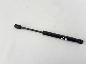 VOLVO XC60 (2008–2017) Hood prop/gas strut 30784935 - 3