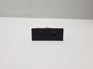 USB ligzda - 284H36RA1A
