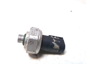 A/C condenser sensor - 2110000283