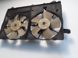 TOYOTA Prius W20 (2003–2011) Dzesēšanas ventilators un tā daļas 1227508892 - 5