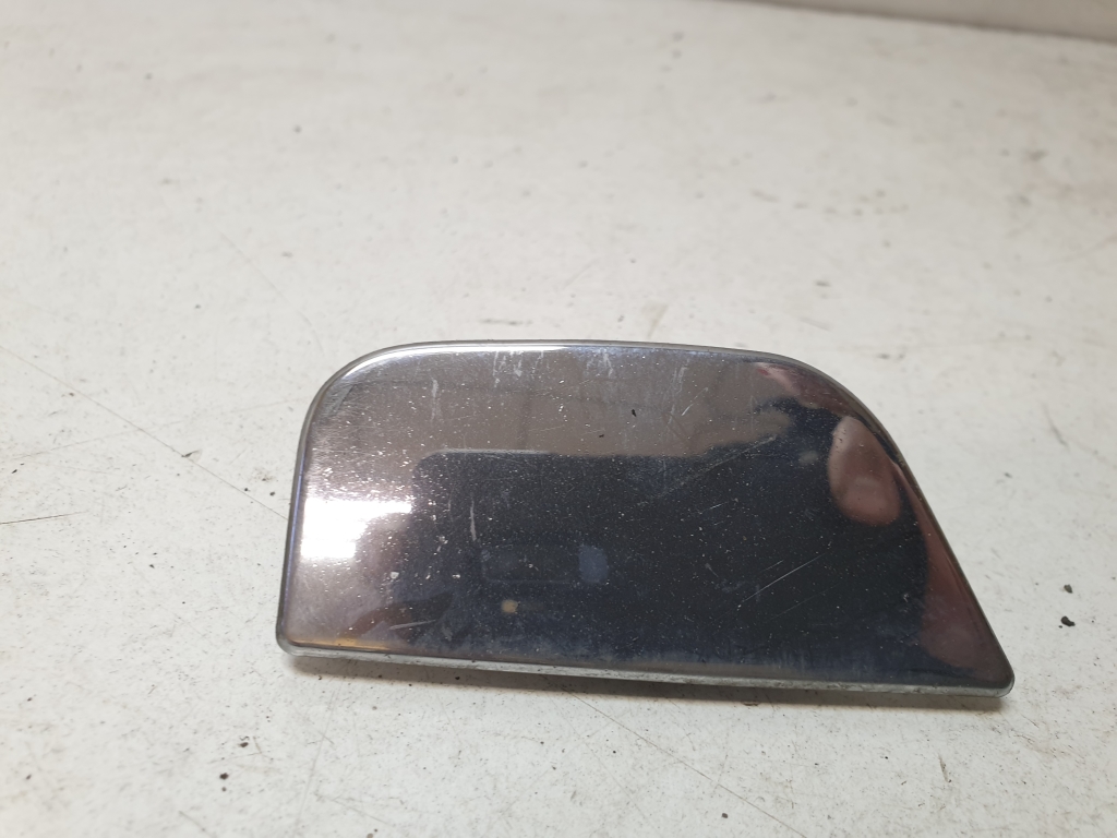Skoda Superb (2001–2008) Front bumper headlight washer cap 3U0955109B Skoda Superb (2001–2008) Front bumper headlight washer cap 3U0955109B