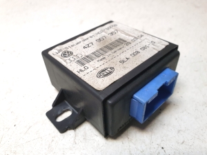 Skoda Superb (2001–2008) Light control module 427907357 - 2