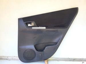 Rear side door inner frame - 67613-13110