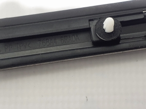 NISSAN X-Trail T33 (2021–2026) Rear quarter window outer molding 768A46RA0A - 3
