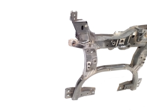 Mercedes Benz CLA-Class W117 (2013–2019) Eesmine alusraam A2466201200 - 2