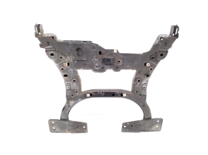 Mercedes Benz CLA-Class W117 (2013–2019) Eesmine alusraam A2466201200 - 3