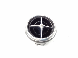   Armatuurlaua ventilatsioonivõred  - A1178300554 