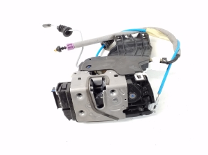 Mercedes Benz CLA-Class W117 (2013–2019) Rear side door lock A0997305900 - 2