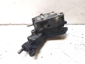 Volkswagen Caddy III (2004–2015) Vacuum pump 038145209N - 2