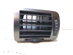 Skoda Superb (2001–2008) Dashboard air vent grilles 3U0819701 - 3
