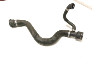   Wasserschlauch Kühler  - 8654823 