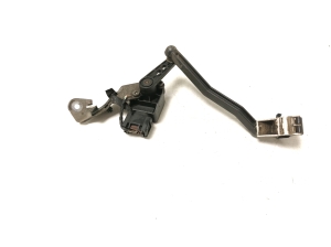 BMW 3 SERIES G20 (2018–2026) Kõrgusandur esirummul 6878573 - 2