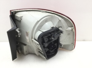 Volkswagen Touareg I (2002–2010) Eckleuchte hinten 28259002 - 2