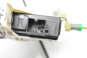AUDI Q7 (2006–2015) Rear side door window regulator - 2