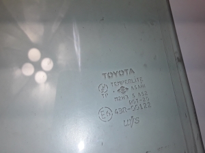 TOYOTA Prius W20 (2003–2011) Aizmugurējo sānu durvju stikls 6810347040 - 4
