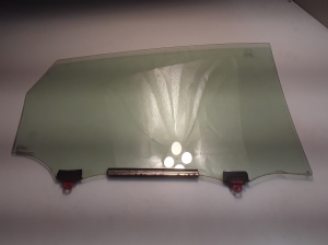 TOYOTA Prius W20 (2003–2011) Aizmugurējo sānu durvju stikls 6810447040 - 4