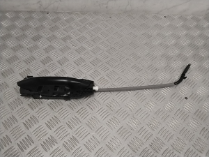Esiukse väline ukselink - 8V0839885
