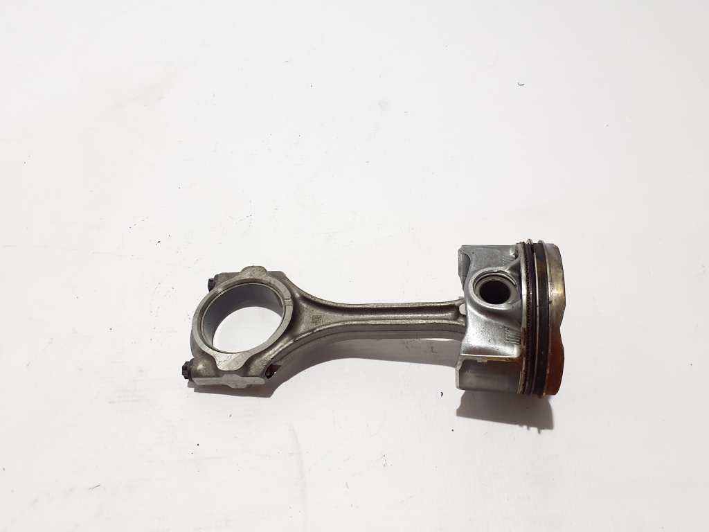 LEXUS RX LA1 (2022–2026) Kolb ja selle osad 13101F0080 LEXUS RX LA1 (2022–2026) Kolb ja selle osad 13101F0080