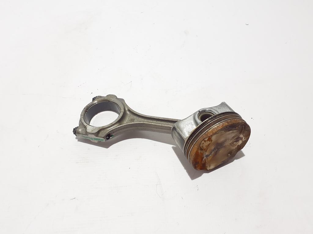 LEXUS RX LA1 (2022–2026) Kolb ja selle osad 13101F0080 LEXUS RX LA1 (2022–2026) Kolb ja selle osad 13101F0080