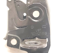 Volkswagen Crafter II (2017–2026) Rear side door lock 7E0827161B - 3