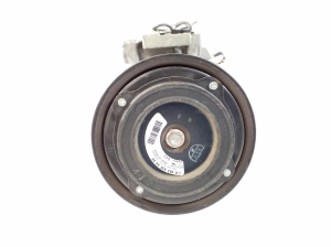 Mercedes Benz CLA-Class W117 (2013–2019) Konditsioneeri kompressor A0038304460 - 3