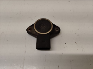 Saugrohrklappen-Stellmotor - 03C907386B
