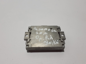 Porsche Panamera 971 (2016–2026) Antenna amplifier 4N0035456A - 3