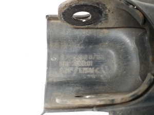 Mercedes Benz CLA-Class W117 (2013–2019) Tagasilla varras A2463520788 - 2