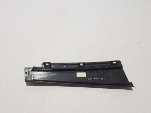 VOLVO V60 (2018–2026) Rear side door outer window molding 32257392 - 4