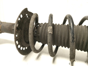 Mercedes Benz E-Class W212 (2009–2015) Stoßdämpfer vorne A2123204013 - 4