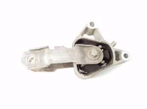 Mercedes Benz CLA-Class W117 (2013–2019) Mootoripadi A2462400809 - 2
