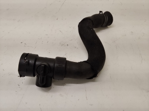 AUDI A4 B6 (2000–2005) Durite de radiateur de refroidissement 8E0121049F - 4