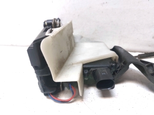 Skoda Superb (2001–2008) Rear side door lock - 3
