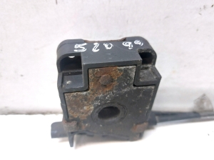 BMW 5 SERIES E39 (1995–2004) Hood latch 5123 - 4