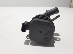 VOLVO V60 (2018–2026) Auxiliary water pump 32222255 - 3