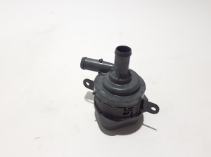   Auxiliary water pump  - 32222255 