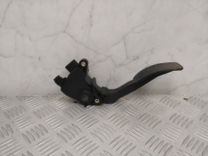 NISSAN Leaf II (2017–2026) Accelerator pedal 180021KM0B - 3