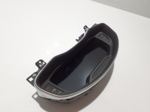 AUDI Q8 (2018–2026) Instrument cluster 4K0920890E - 2