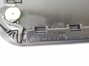 Mercedes Benz CLA-Class W117 (2013–2019) Keskmise piilari välimine ilupaneel A1176900279 - 2