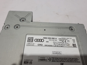 AUDI Q8 (2018–2026) Radio (head unit) 4M2035092A - 3