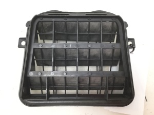 AUDI A4 B8 (2007–2016) Rear fender vent grille 8K0819181B - 2
