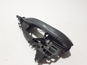 AUDI Q8 (2018–2026) Rear side door exterior handle and its parts - 3