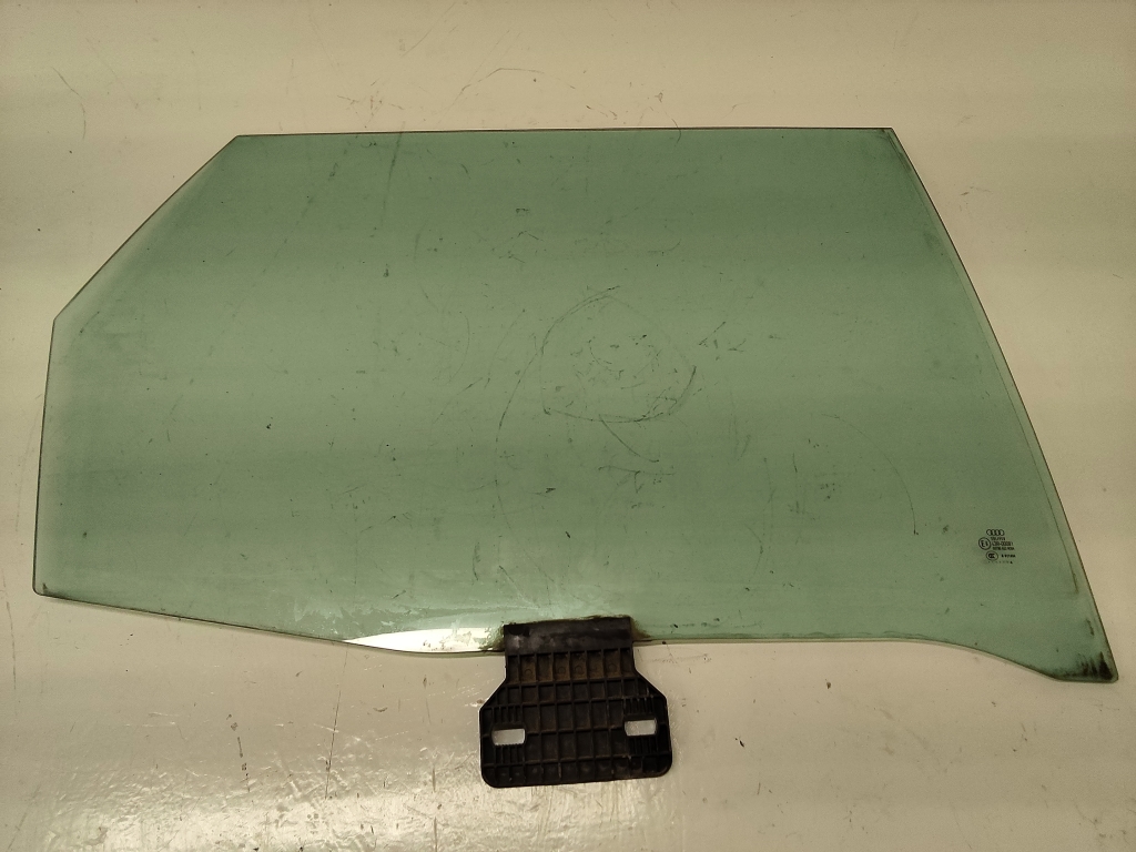 AUDI A4 B6 (2000–2005) Rear side door glass 43R00081 AUDI A4 B6 (2000–2005) Rear side door glass 43R00081