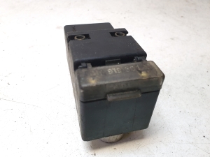 Volkswagen Golf IV (1997–2003) Dzesēšanas ventilatora relejs 1H0919506A - 4